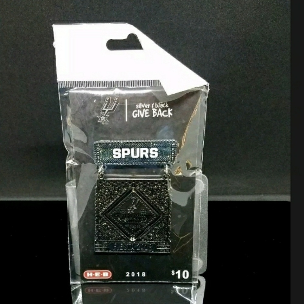 S.A.Spurs Fiesta Medal 2018|BRAND NEW|DISCONTINUED